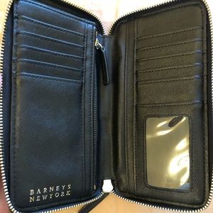 Barney’s New York Leather Zip Wallet (Black)